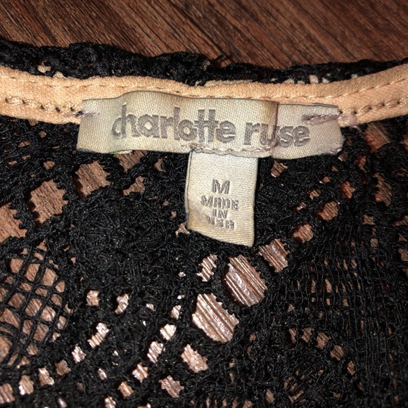 Lace top - Picture 3 of 4